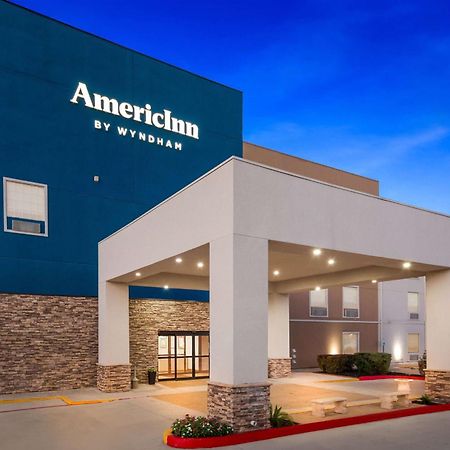 Americinn By Wyndham Нью Браунфелс Экстерьер фото